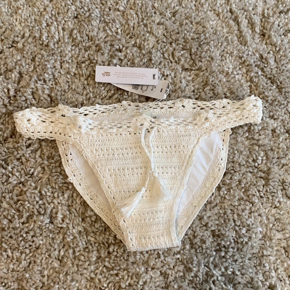 PILYQ swim